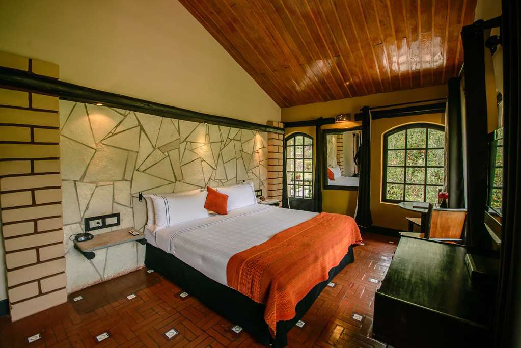 Sonesta Es Suites St. Louis - Chesterfield Room photo